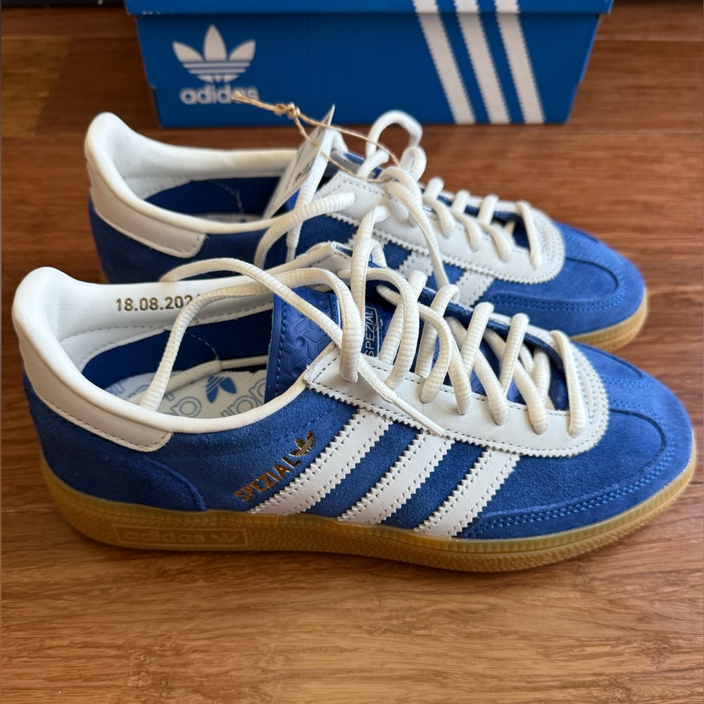 Adidas Originals Limited Edition Handball Spezial - Royal (Womens US6)